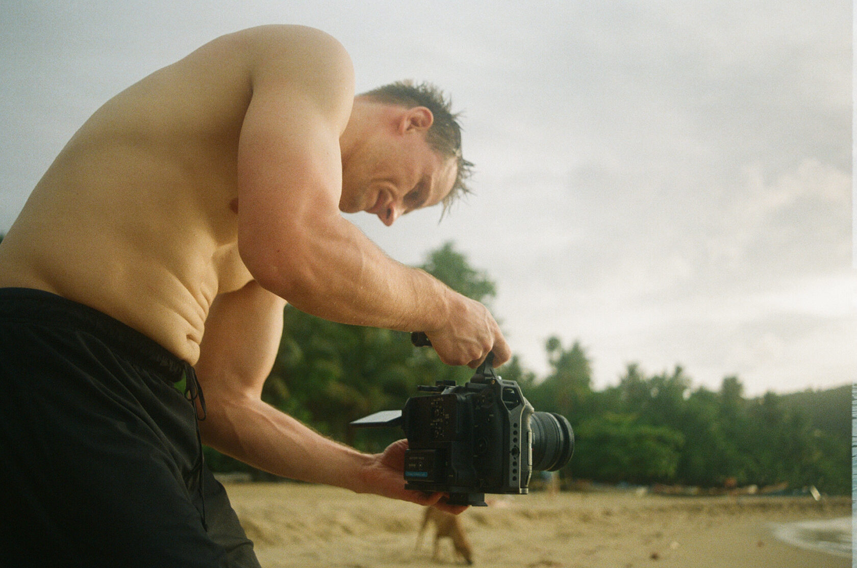 0e16ad9b-c2a0-4714-bee9-c04ee585209b_rw_1920