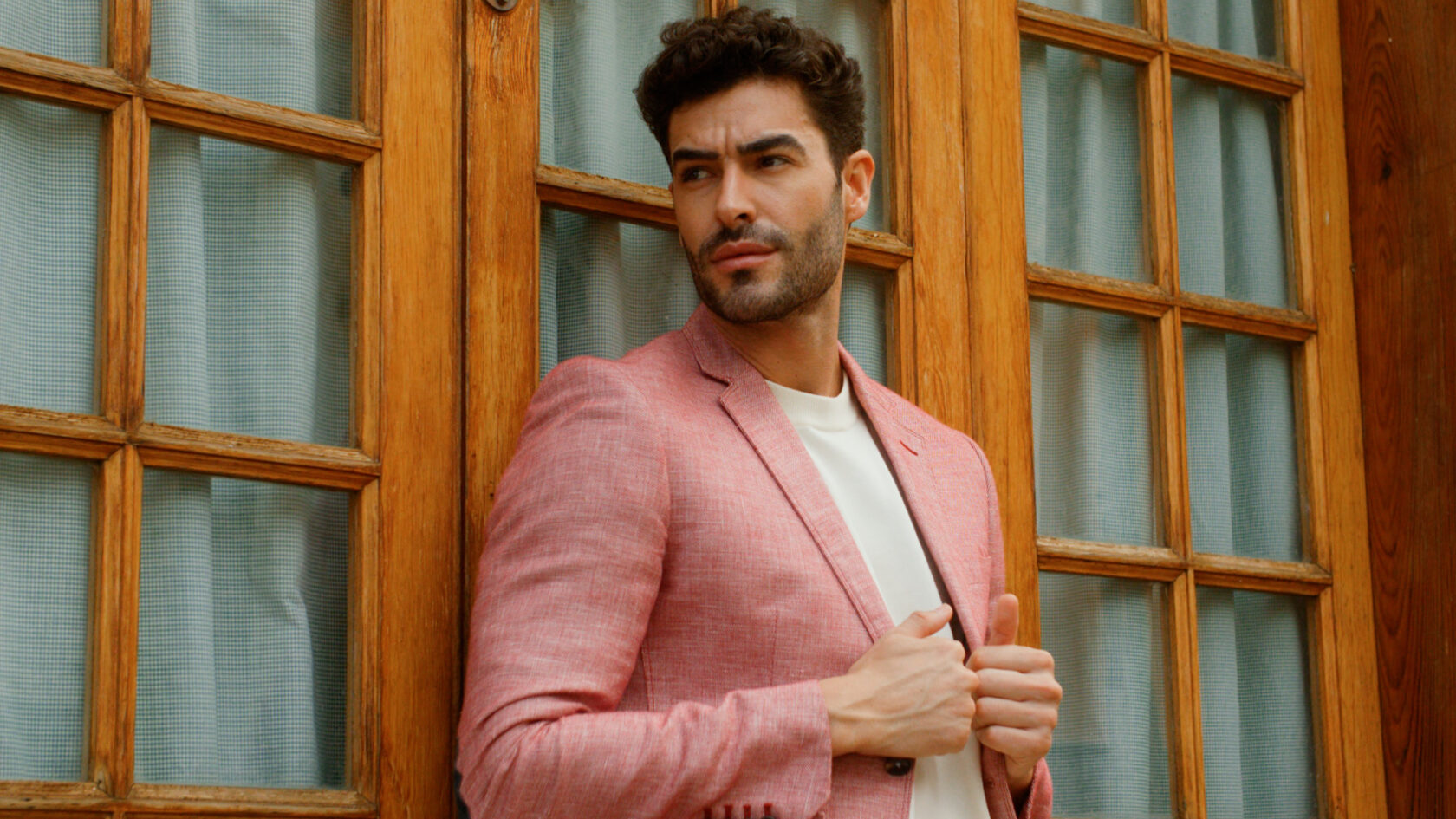 edit_60 sek_01_02_2023.00_00_08_20.Still002